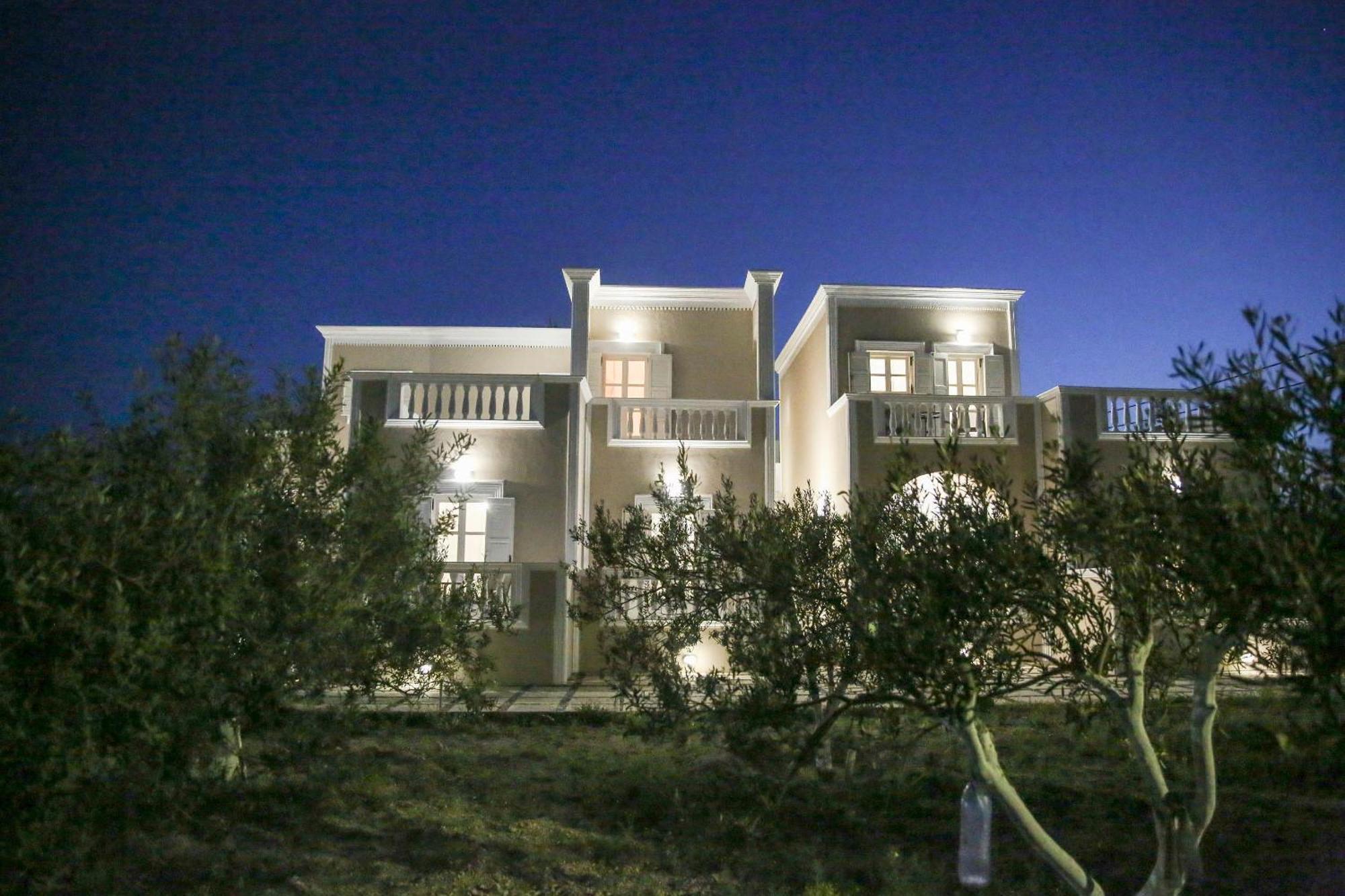 Pension St.George Rooms&Studios Playa de Perivolos Exterior foto