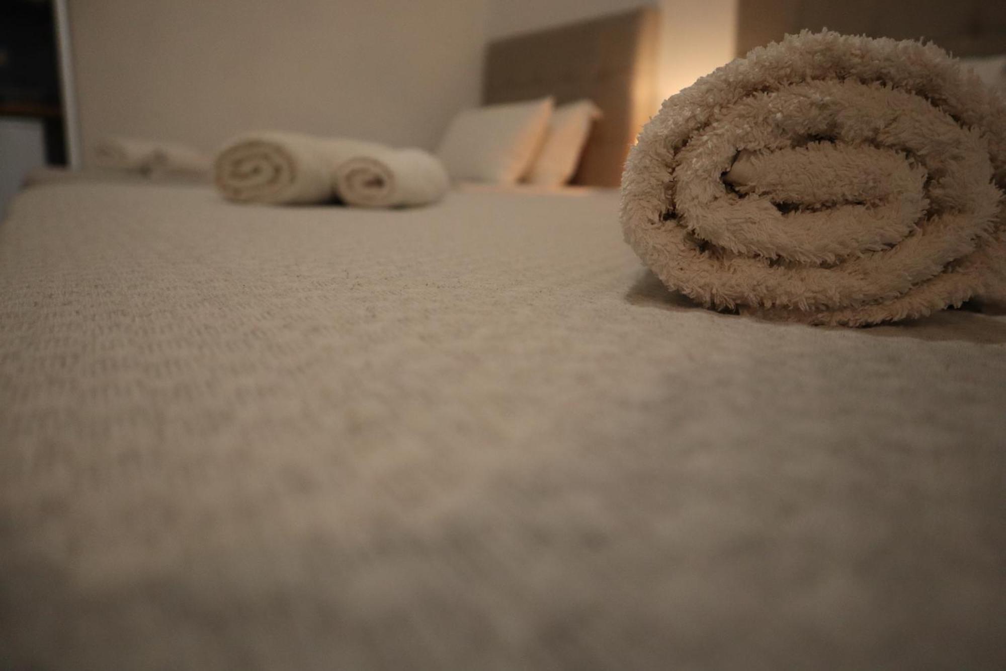 Pension St.George Rooms&Studios Playa de Perivolos Exterior foto